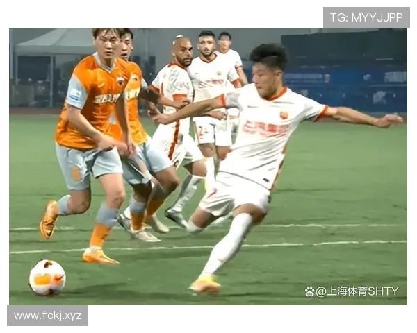 中超半场战报：王燊超破僵维塔尔建功上海海港暂时领先武汉三镇2比0